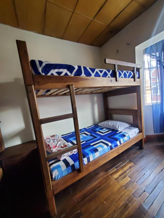 Hostal Cq Chapinero Богота Екстер'єр фото